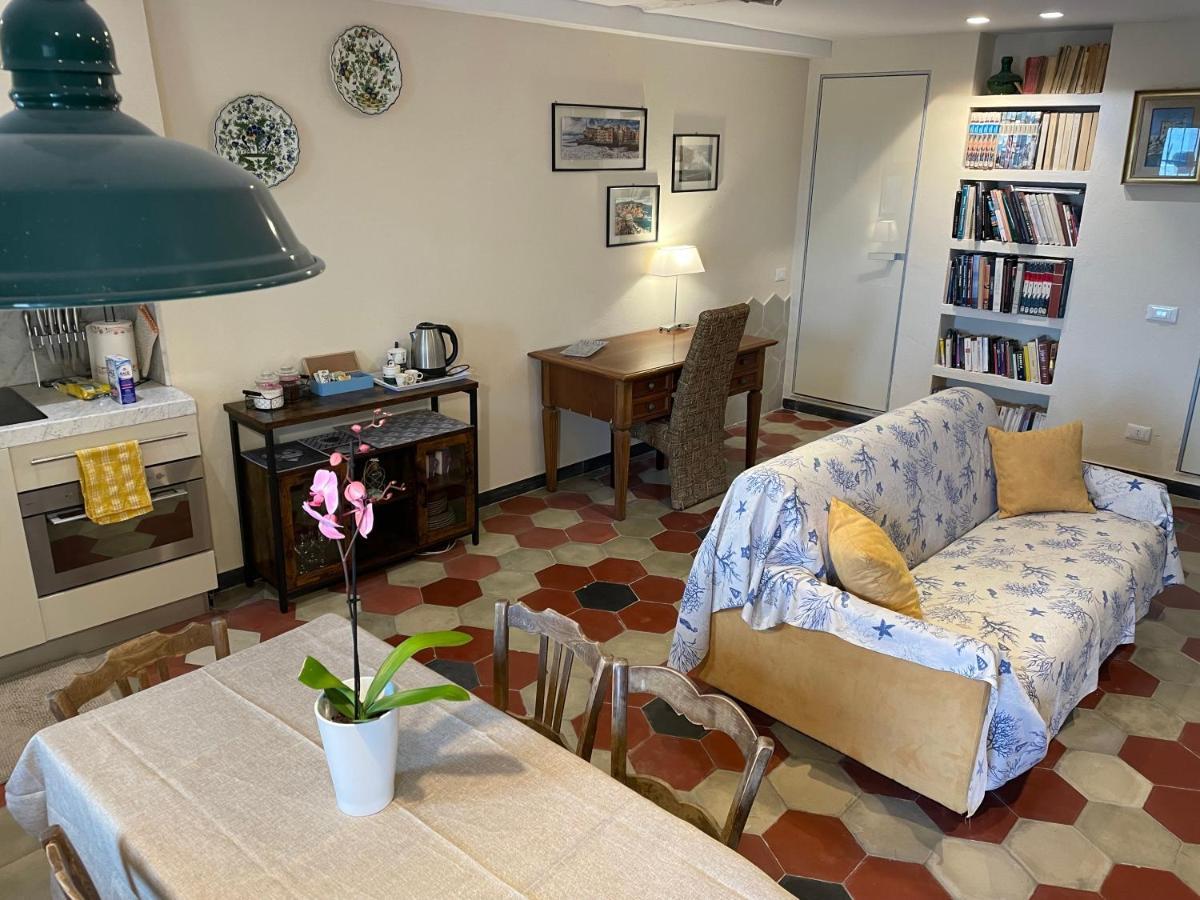 Baian Casa Vacanze Генуя Экстерьер фото