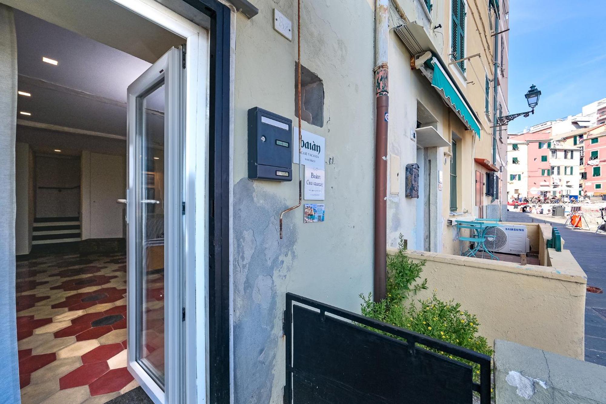 Baian Casa Vacanze Генуя Экстерьер фото